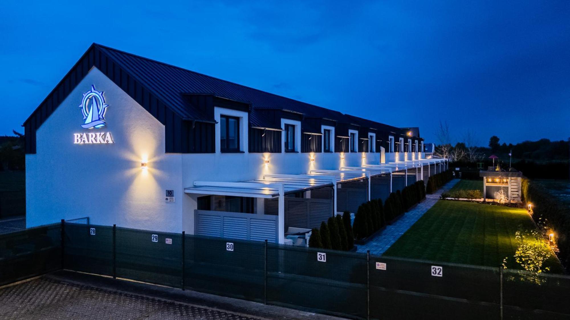 Barka - Apartamenty Premium Oraz Pokoje Blisko Plazy Karwia Dış mekan fotoğraf